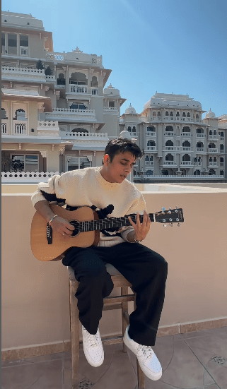 Anuv Jain