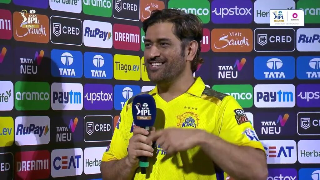 Dhoni IPL With Media 